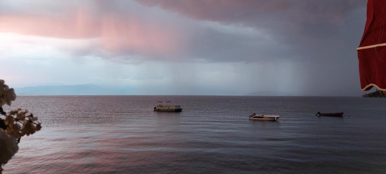 Villa Dea โอครีด ภายนอก รูปภาพ